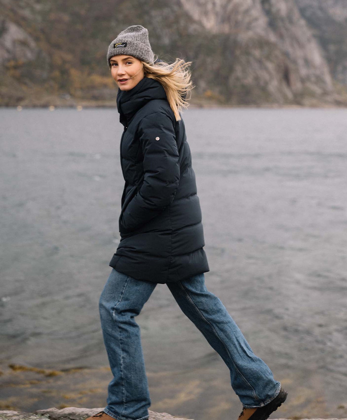 Noon II — Midnight Blue