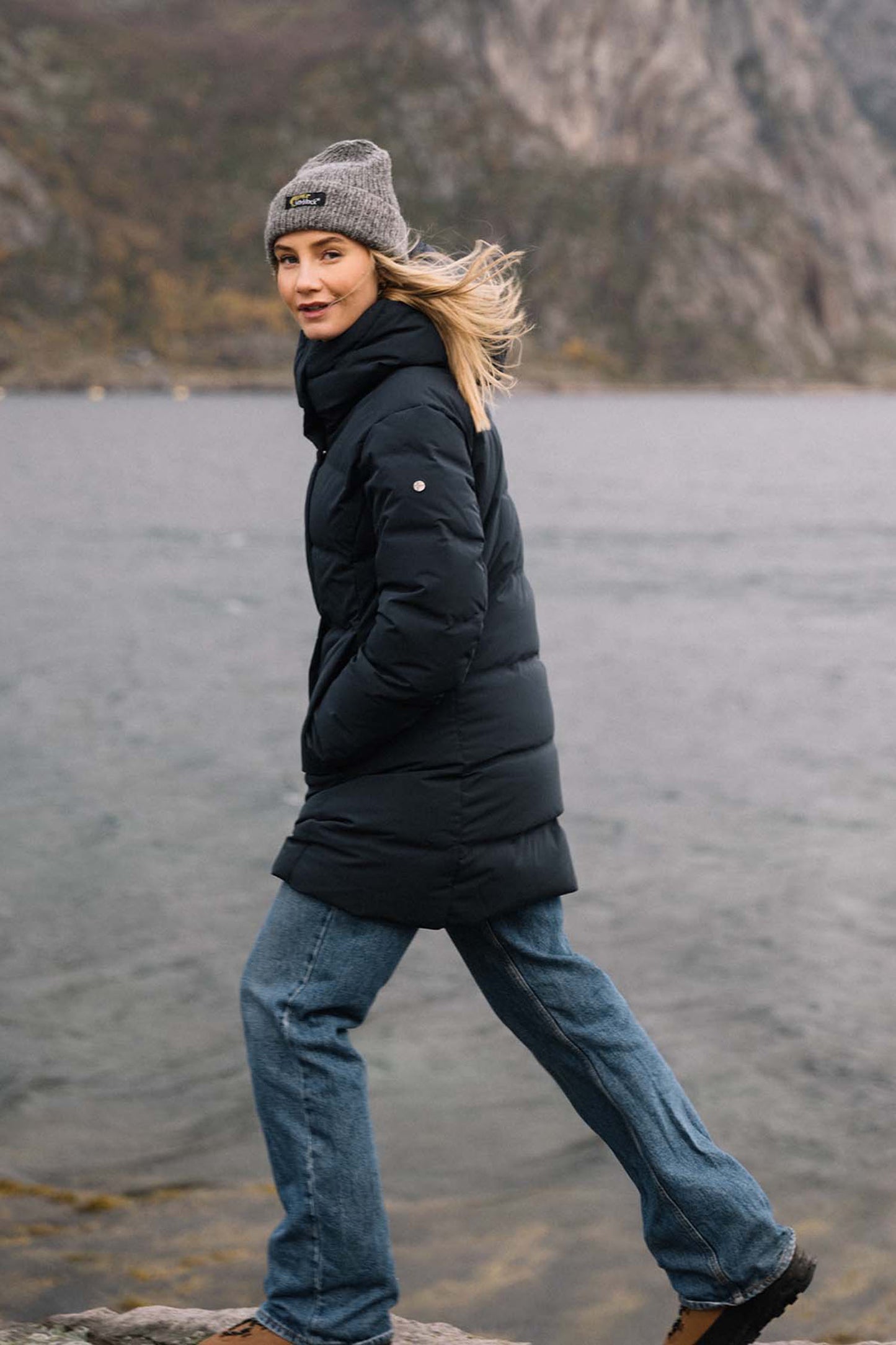 Noon II — Midnight Blue