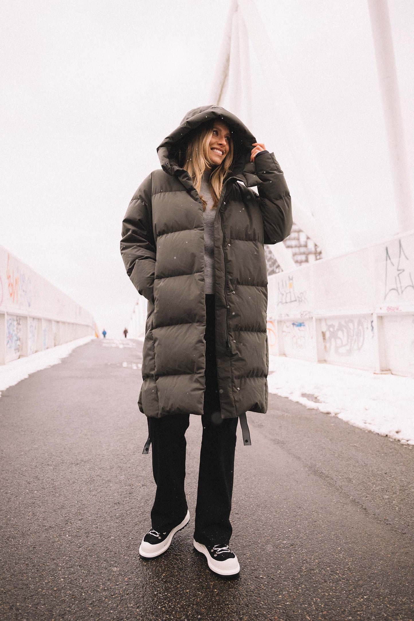 Swell II — Dunkles Oliv