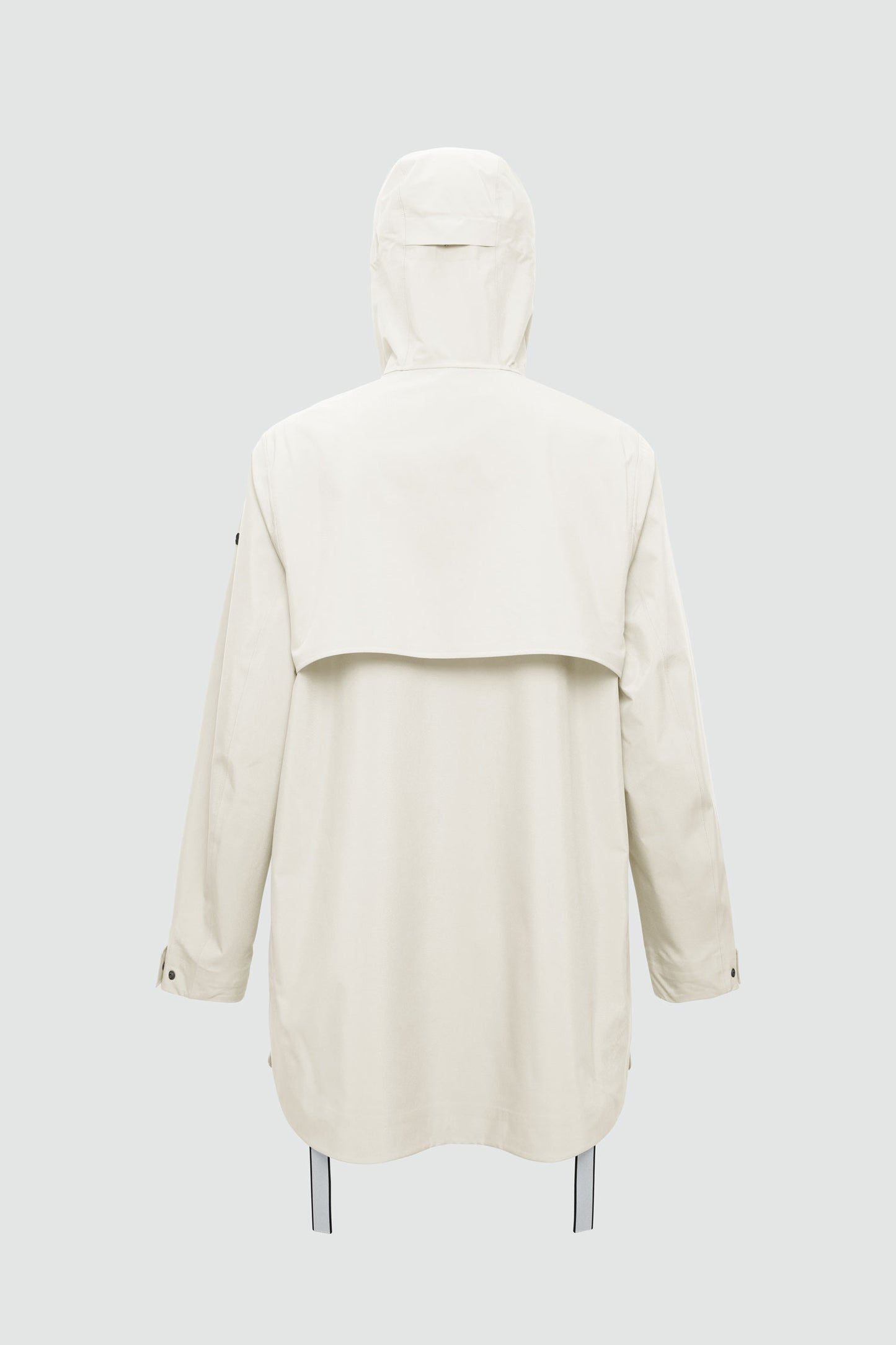 Flair Short — Neutral White