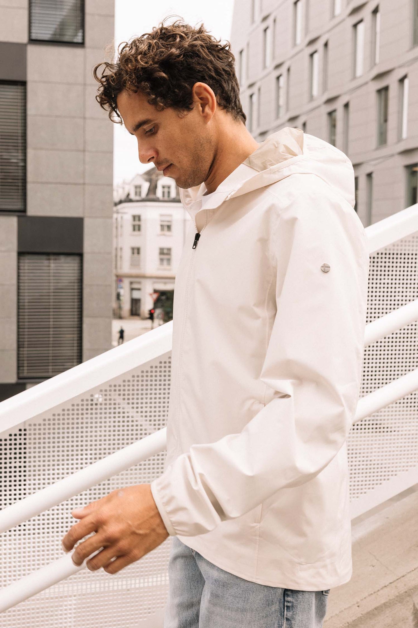 Hood II — Neutral White